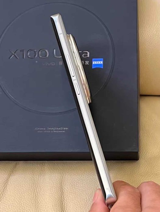 Vivo X100 Ultra 12/256 идеал