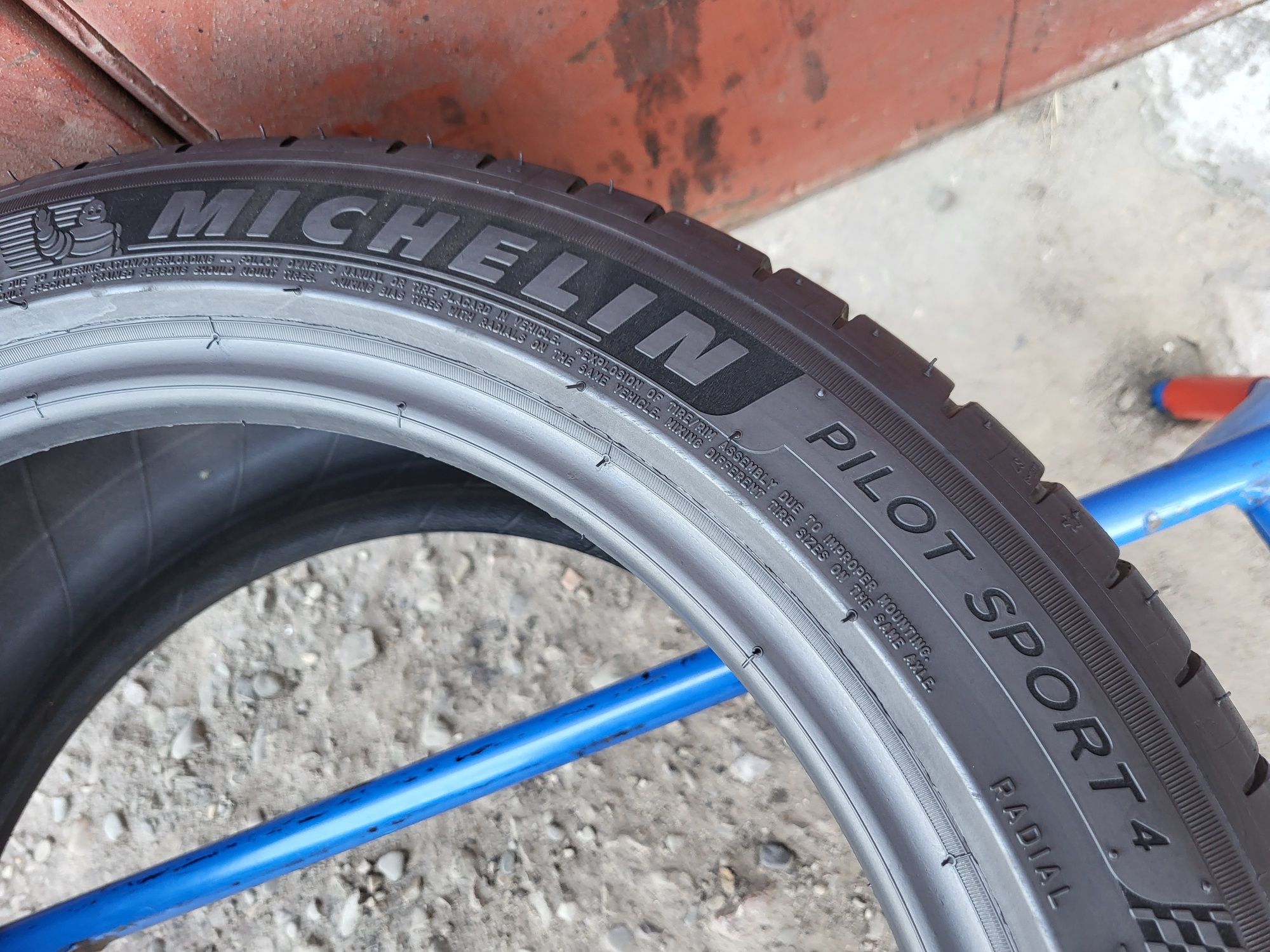 225/45/17 R17 Michelin Pilot Sport 4 4шт ціна за 1шт літо шини