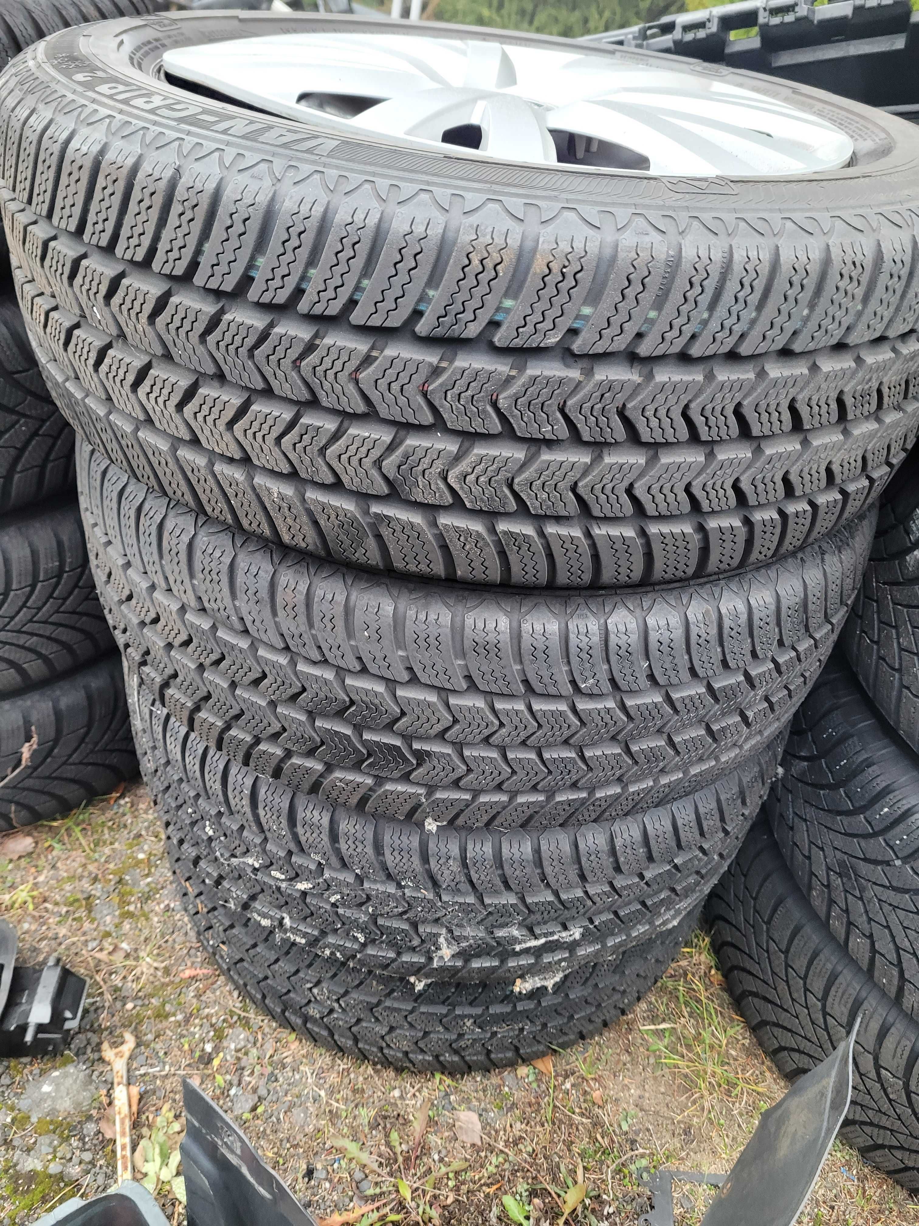 Koła zimowe VW T-Cross 195/60R16C