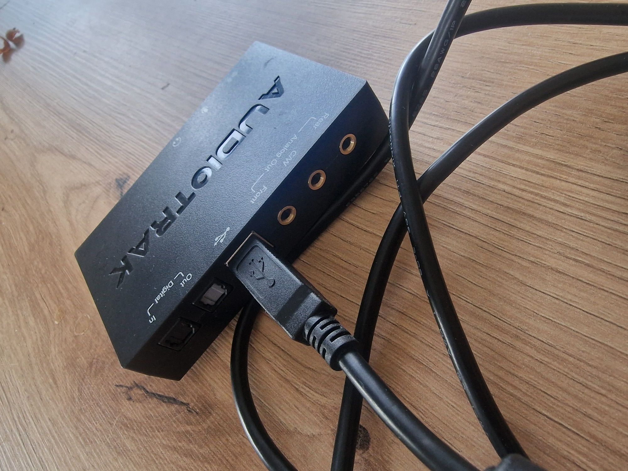 Karta dźwiękowa zewnętrzna USB Audiotrak MAYA U5 16/24bit 5.1