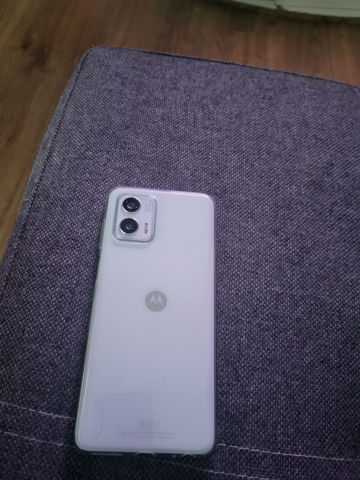 Motorola g73  bialy