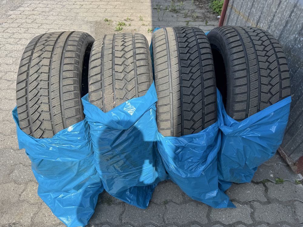Opony zimowe 255/45/20
