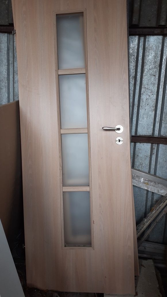 Drzwi- Nowe - 75x205 wysokości - Lewe