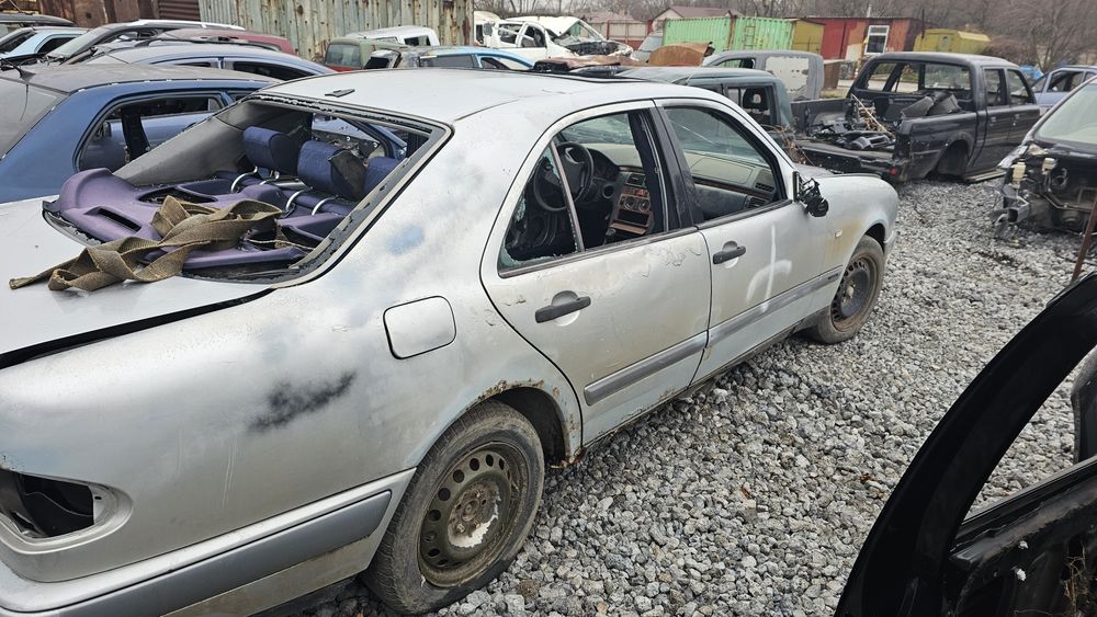 Запчасти mercedes 210 дизель авторазборка автозапчасти мерседес  е кл