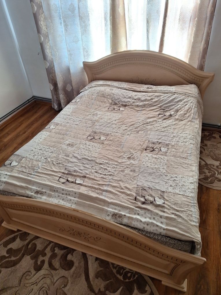 Продам ліжко двоспальне