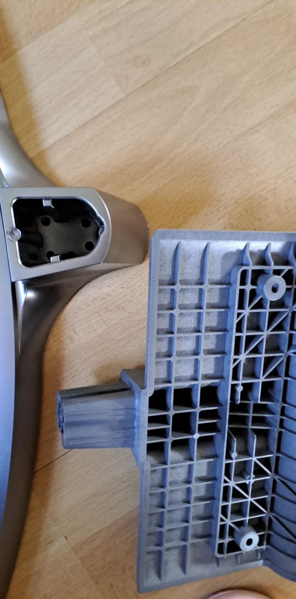 Podstawka pod telewizor, uchwyt stan bardzo dobry LG