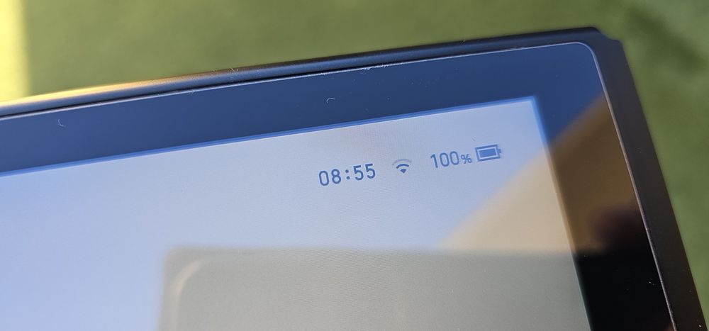 Nintendo Switch + Caixa