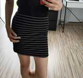 Mini spódnica, czarna w pasy dzianinowa, H&M, xs