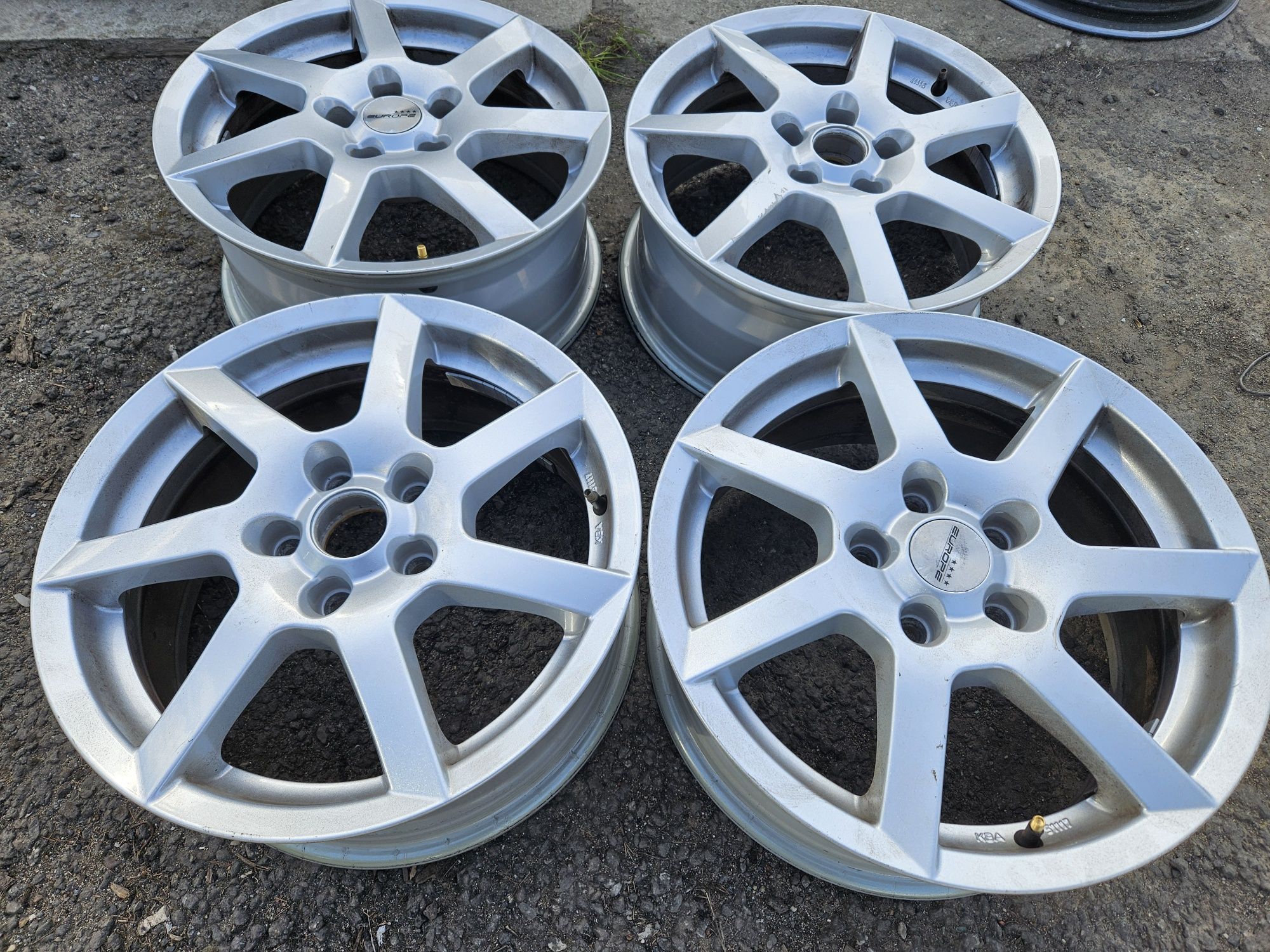 Felgi Aluminiowe 16" Ford Peugeot  5x108 Et45
