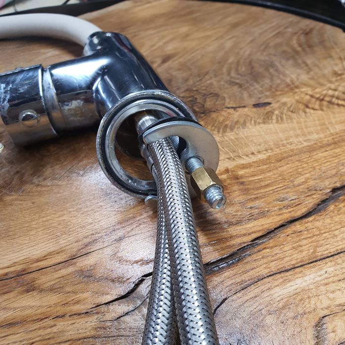 Bateria do umywalki ferro