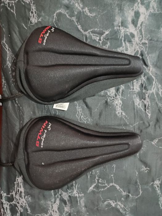 Vendo duas capas de banco