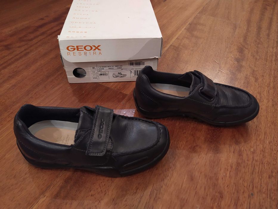 Полуботинки Geox туфли в школу на мальчика р.30 , стелька - 20см.