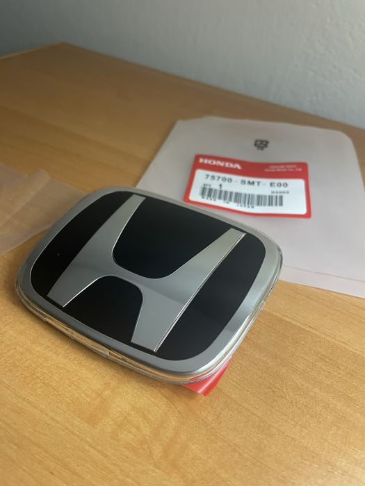 Emblemat Honda do civic VIII UFO unikat TypeR TypeS 5D 8 gen