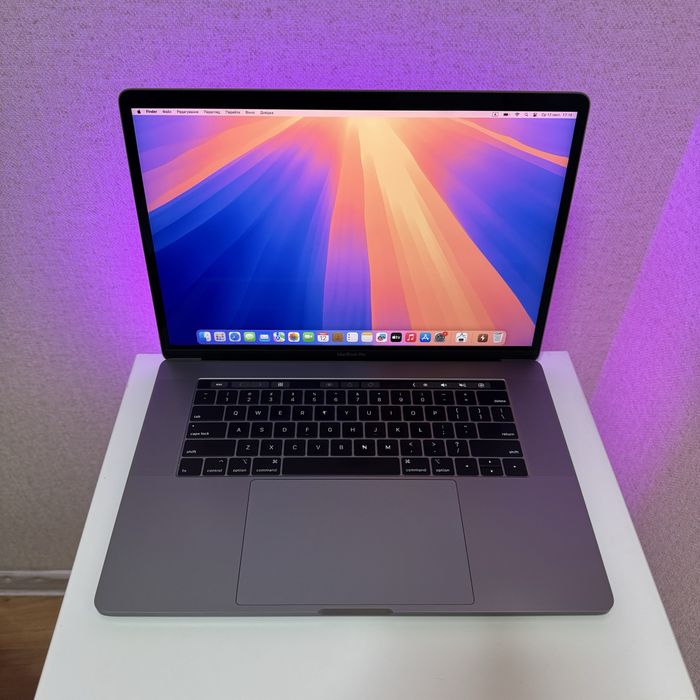 MacBook Pro 15 Core i9, 32Gb топ комплектація!