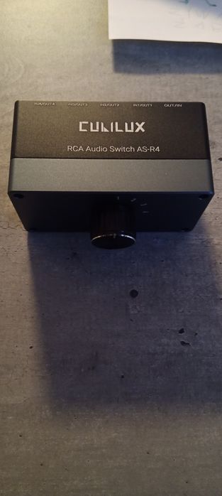 Cubilux AS-R1 4-Kierunkowy Rozdzielacz Audio RCA, 4-Kanałowy Stereo