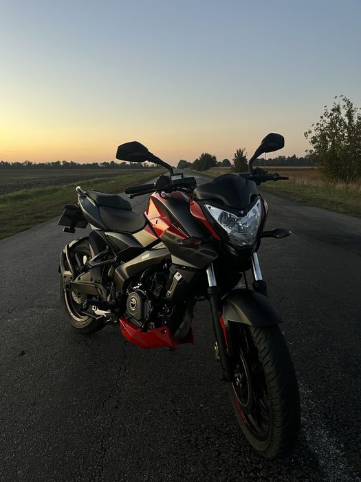 мотоцикл Bajaj Pulsar ns200 (Індія)