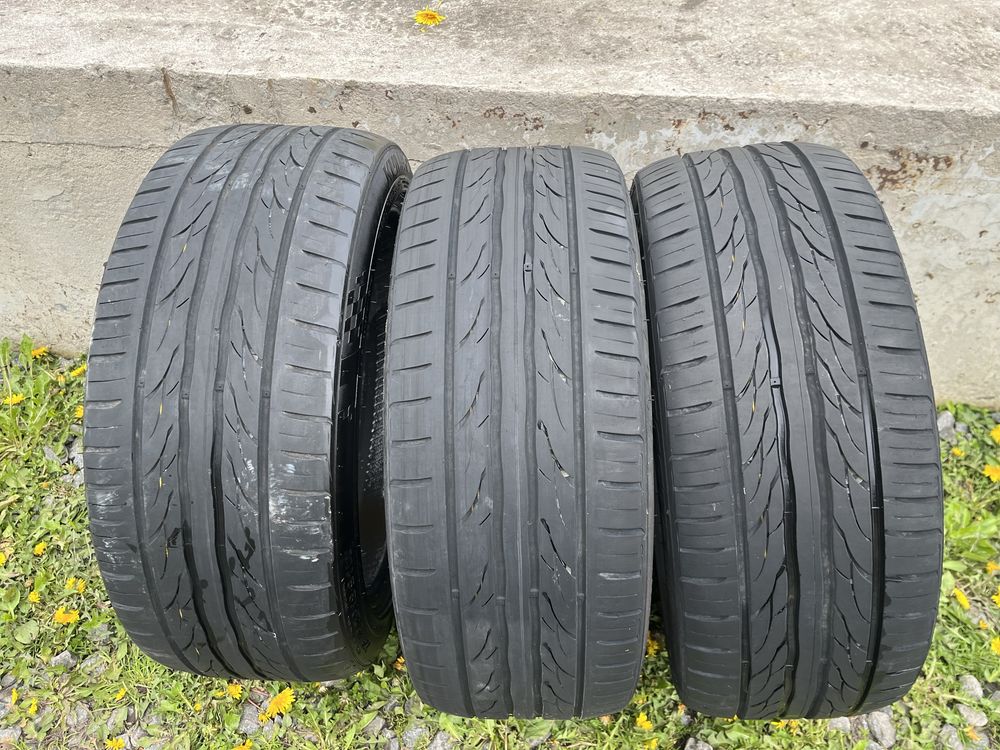 Kumho 225/45 r18