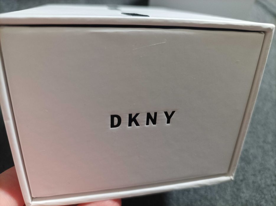 Zegarek damski DKNY jak nowy