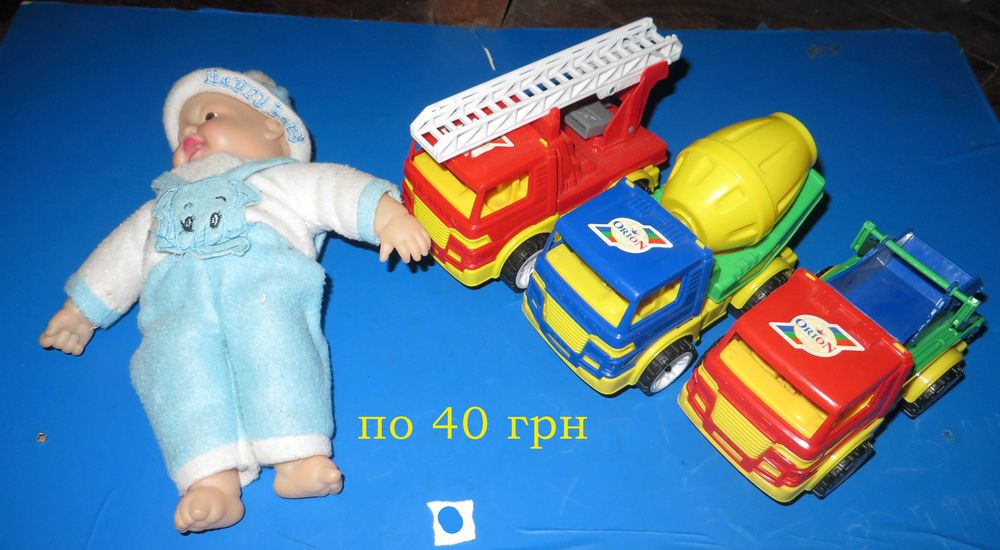 Цікаві іграшки для діток