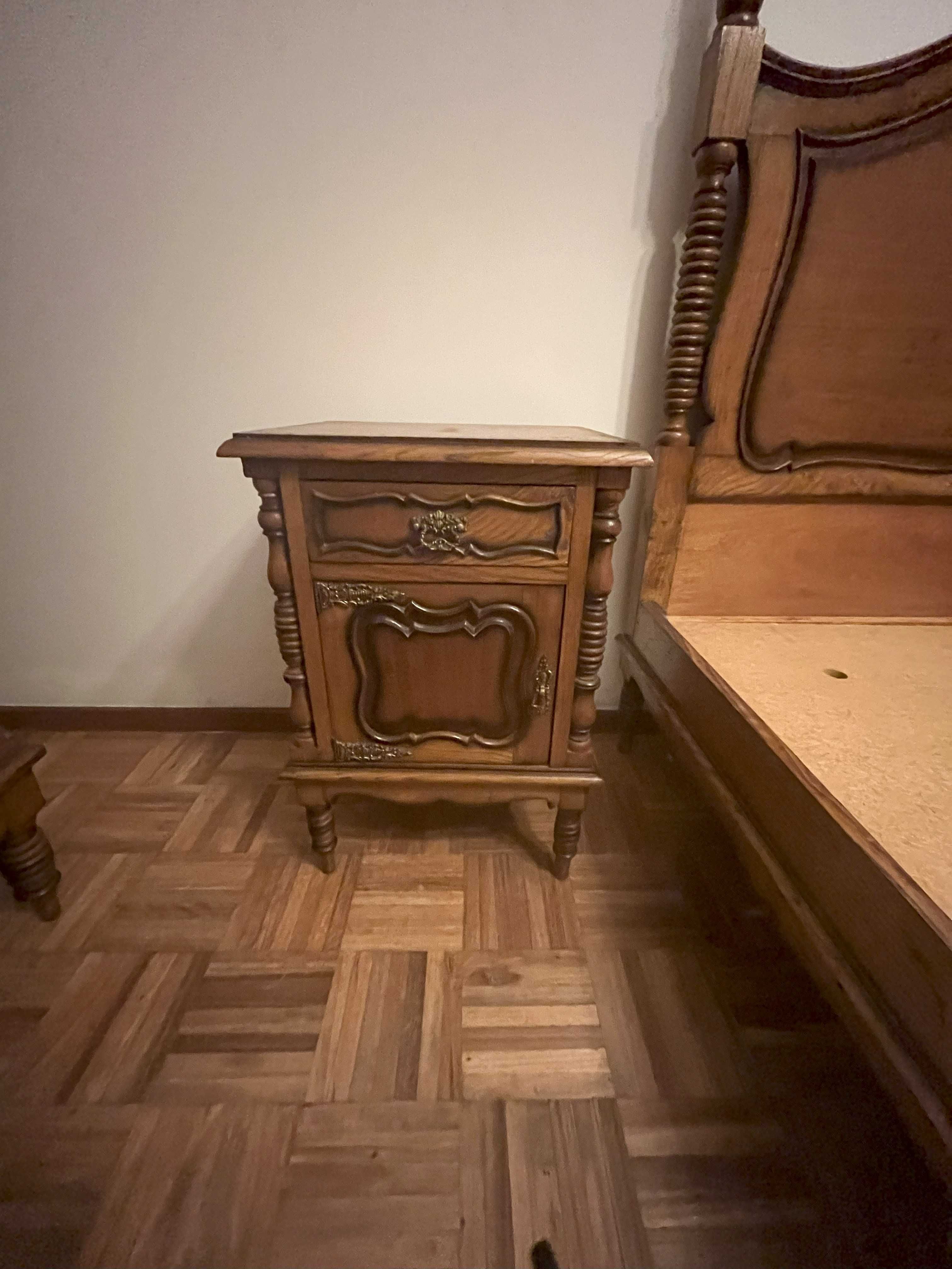 Quarto de casal Clássico