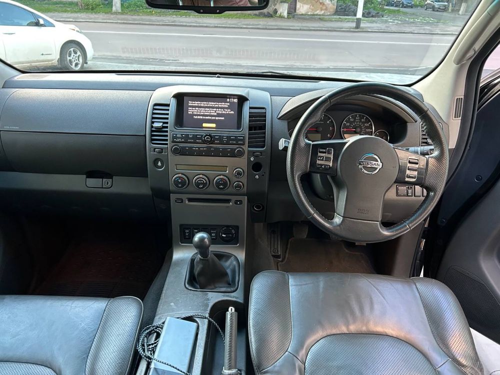 Nissan Pathfinder 2009 повний привід в Україні