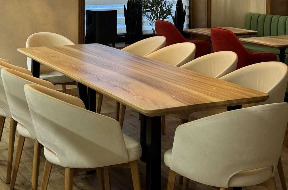 Стіл із масиву ясена високої якості для кафе, барів, ресторанів.