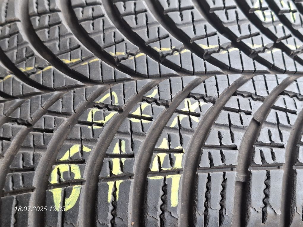 Sprzedam oponę Goodyear vector4season gen3