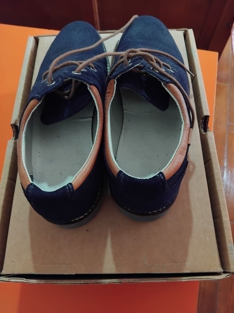 Sapatos de homem