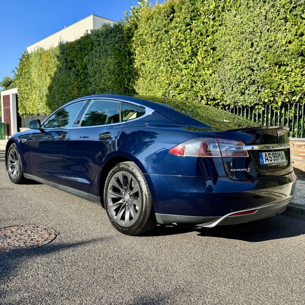 Tesla Model S 60 Desde FINANCIAMENTO desde 249€