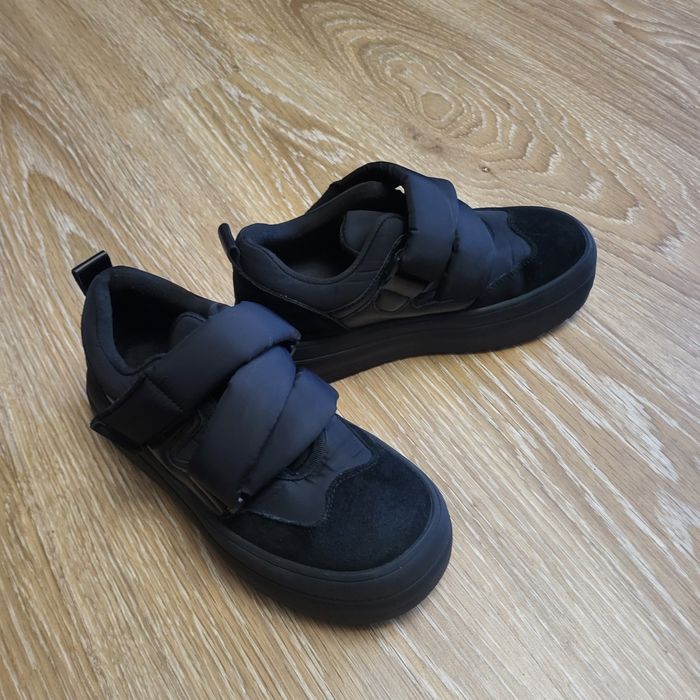 Жіночі кросівки зима-осінь