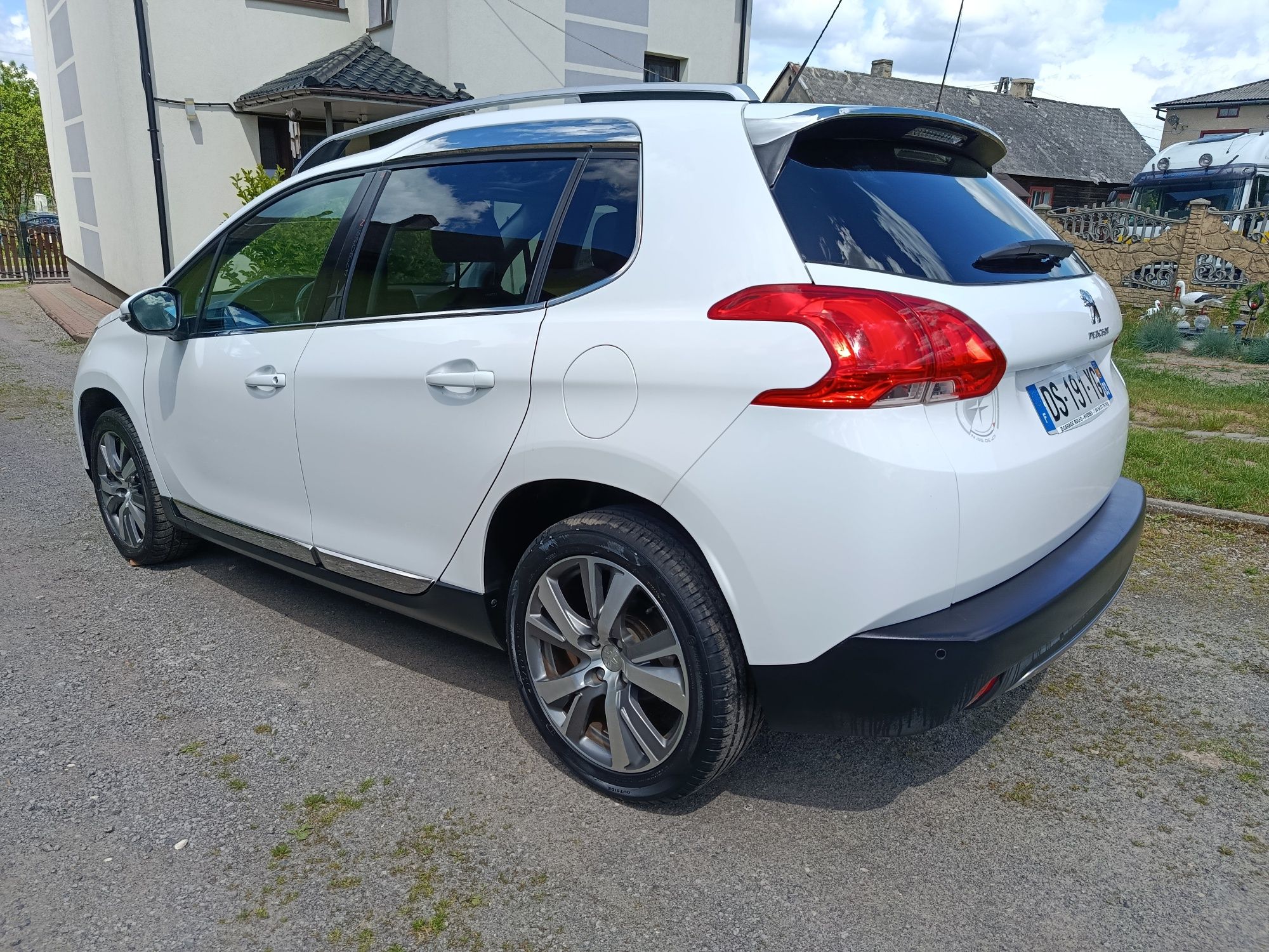 Bardzo fajny Peugot 2008 wersja Crossway