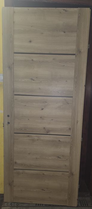 Drzwi pokojowe Pegasus 80 Prawe