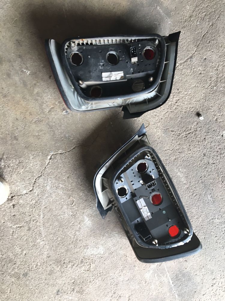 Vendo faróis e36
