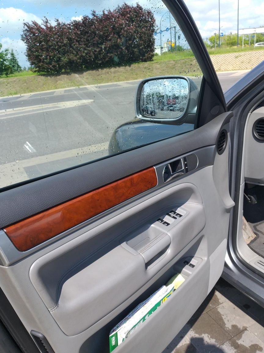 Sprzedam VW touareg 2,5 tdi