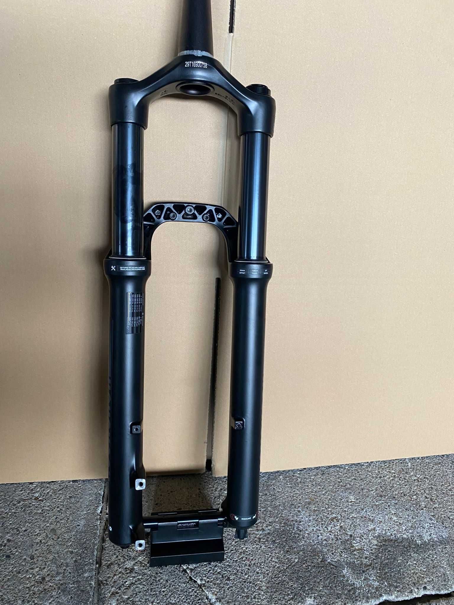 Amortyzator RockShox 35 Silver TK Manetka 29" 140 mm skoku