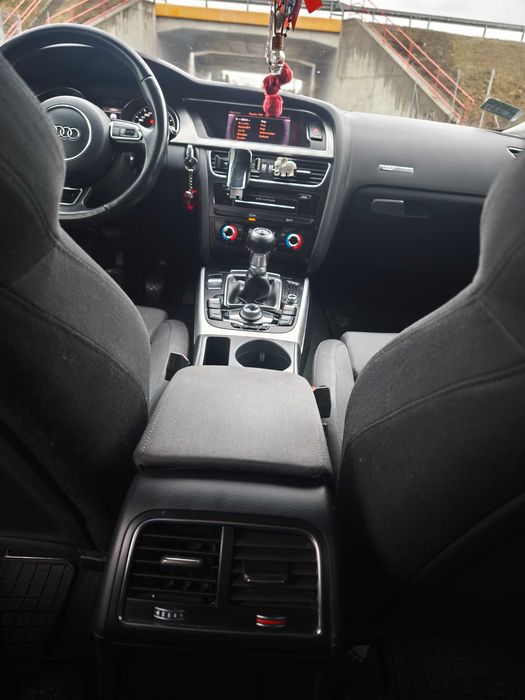 Sprzedam AUDI A5 1.8 Sportback 2012