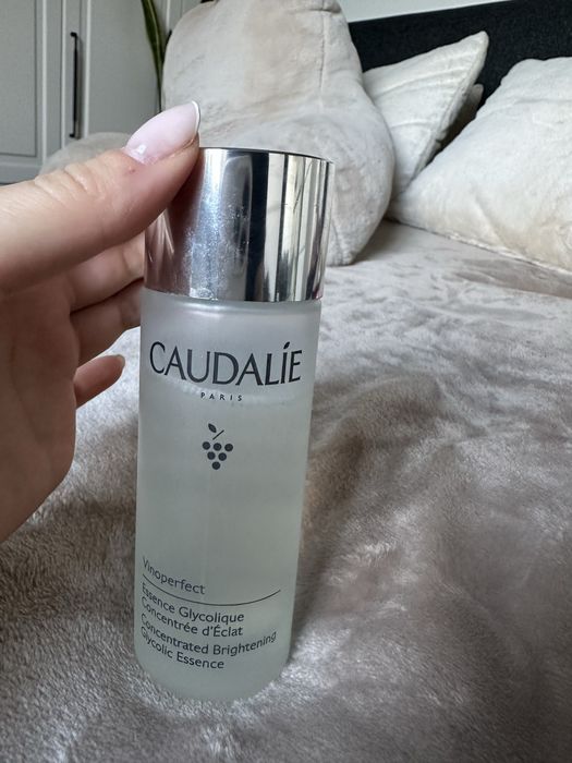 Caudalie esencja do twarzy vinoperfect