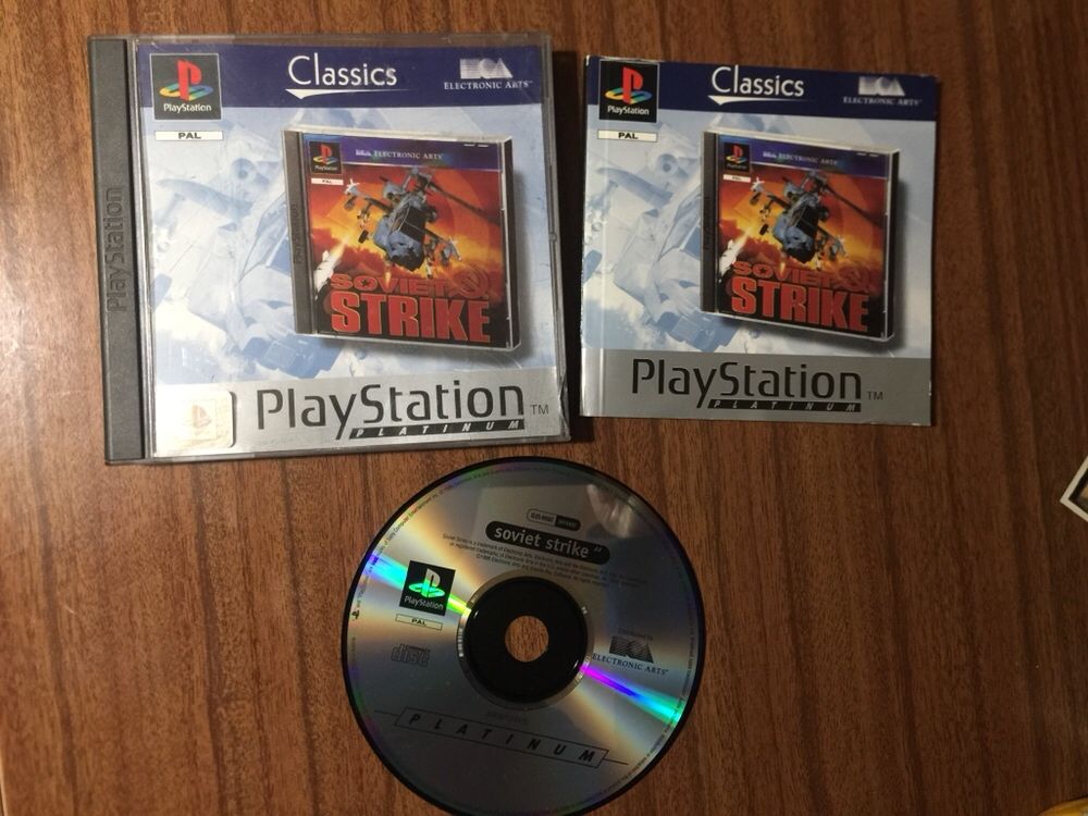 Jogo PlayStation 1 - PS1 - Soviet Strike