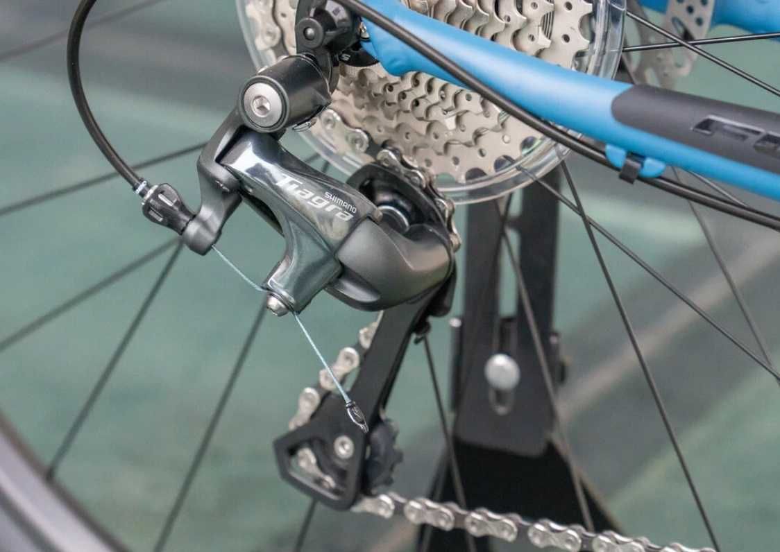 Wyprzedaż GRAVEL FUJI JARI 2.1 28" XL Shimano Tiagra 2x10 Tarczówki