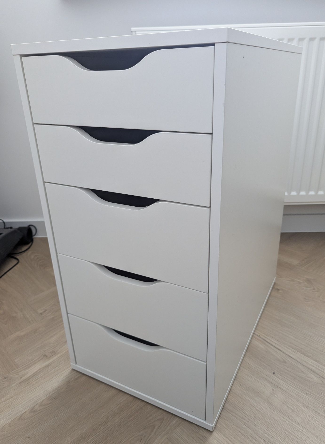 Komoda IKEA Alex
