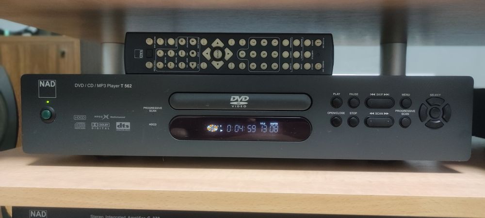 Усилитель NAD c372 , dvd NAD  T 562.  Perlees 1120
