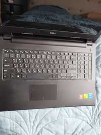 Laptop DELL Inspiron 15 3000. 
Stan laptopa b