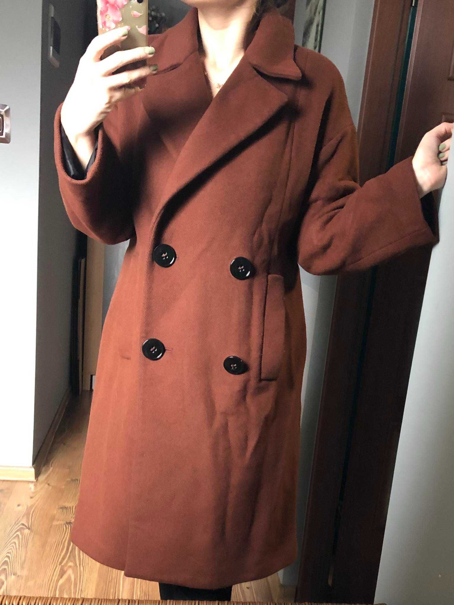 Wełniany płaszcz Zara Woman Studio M brązowy