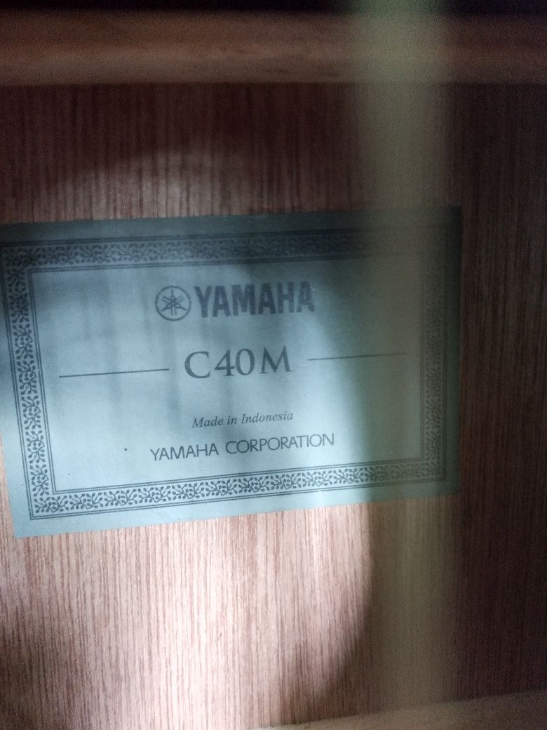 Гитара Yamaha c40M