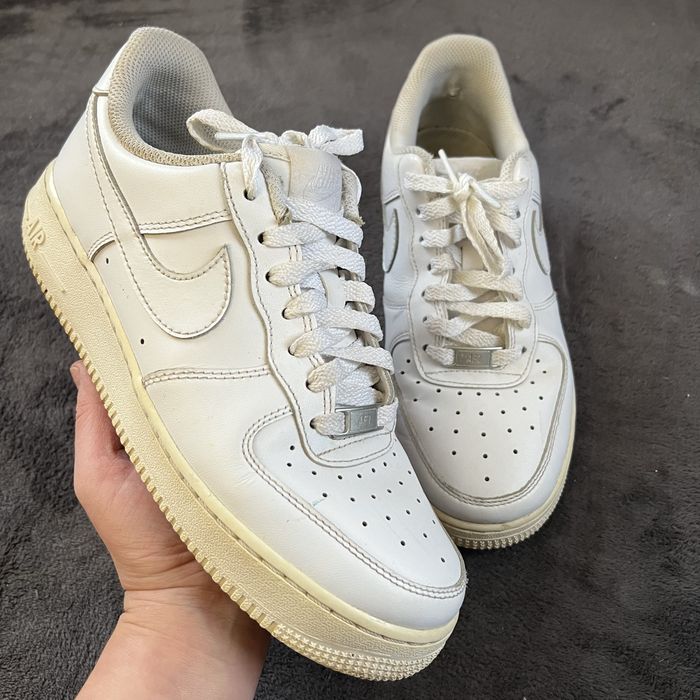 Жіночі кросівки Nike air force 1. P. 39.