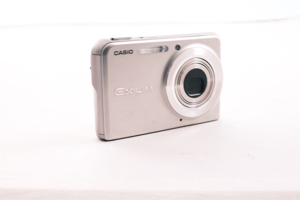 Aparat Casio Exilim ex s880