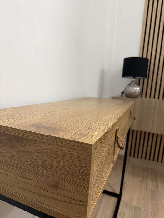 Consola de entrada em carvalho