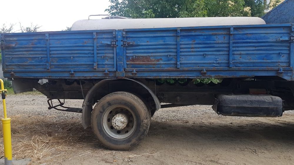 Кузов бортовий зіл 130