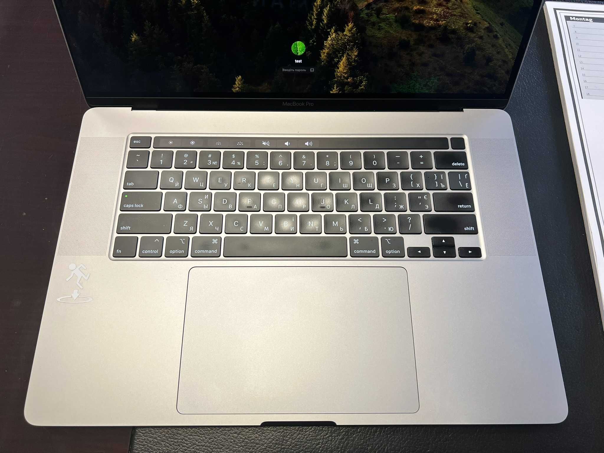 Apple MacBook Pro 16" 2019 i9/16Gb/1Tb/Radeon Pro 5500M