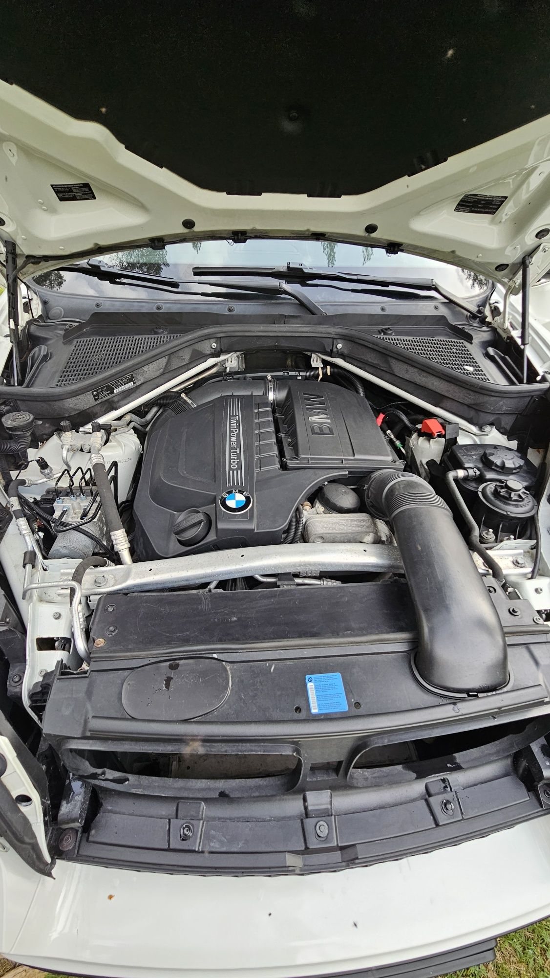 Продам автомобіль BMW X5 E70